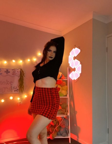 Foto di nudo di fuga di OnlyFans di Sleppyy