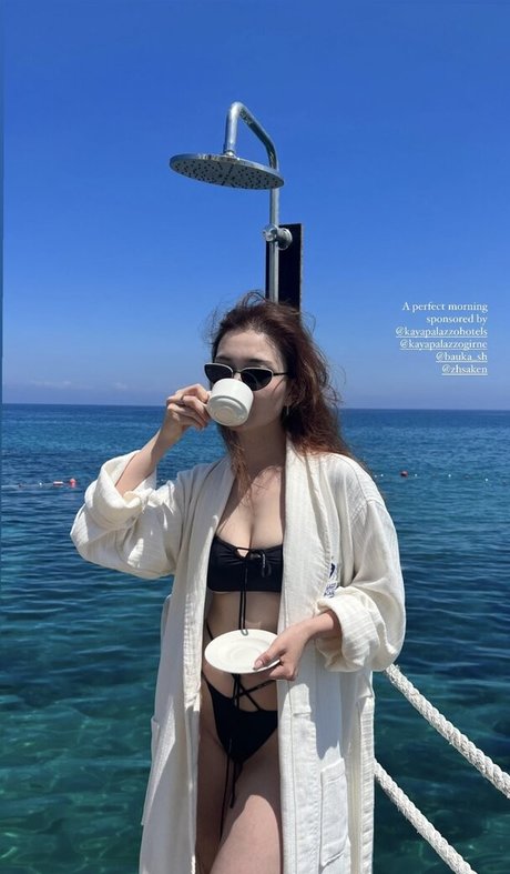 Foto di nudo di fuga di OnlyFans di Aya Shalkar