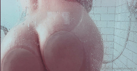 Foto di nudo di fuga di OnlyFans di Pottymouthh