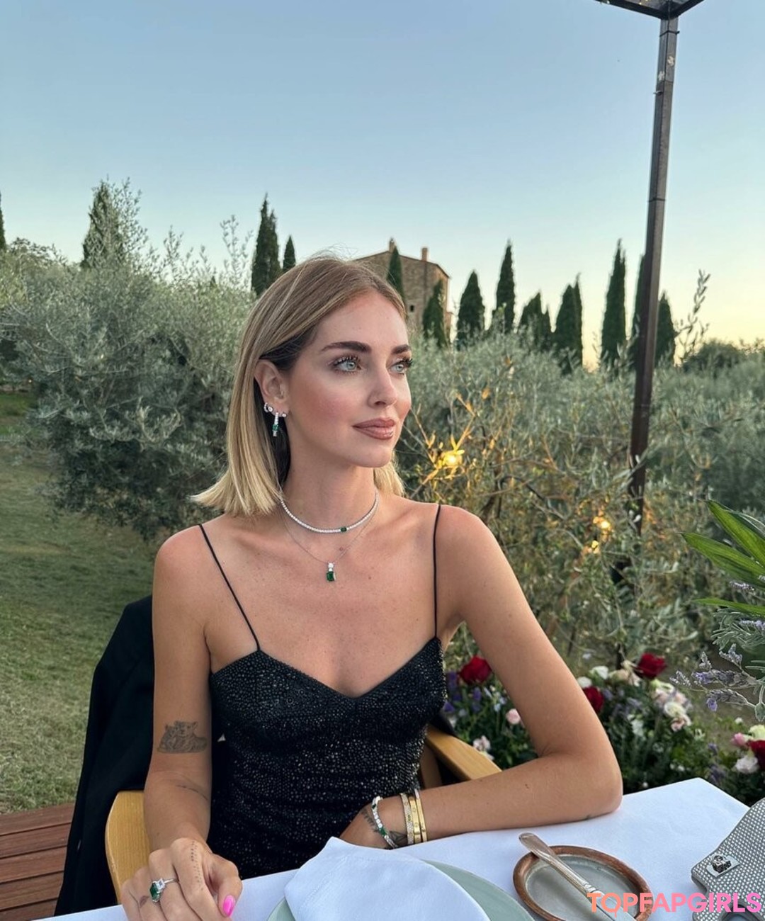 Foto di nudo di fuga di OnlyFans di Chiara Ferragni #336 Foto di nudo di fuga di OnlyFans di Chiara Ferragni #336