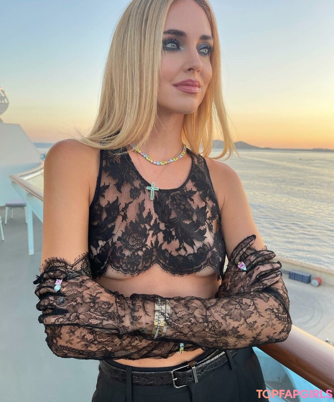 Foto di nudo di fuga di OnlyFans di Chiara Ferragni #89 Foto di nudo di fuga di OnlyFans di Chiara Ferragni #89