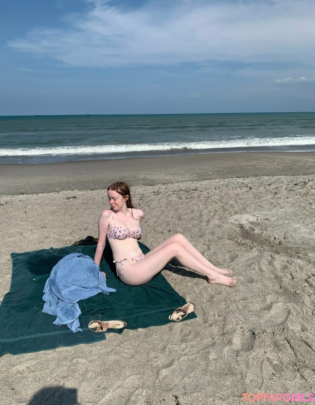 Foto di nudo di fuga di OnlyFans di Cherrylovebombb #48 Foto di nudo di fuga di OnlyFans di Cherrylovebombb #48