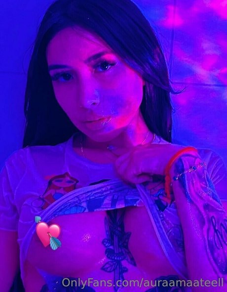 Foto di nudo di fuga di OnlyFans di Auraamaateell