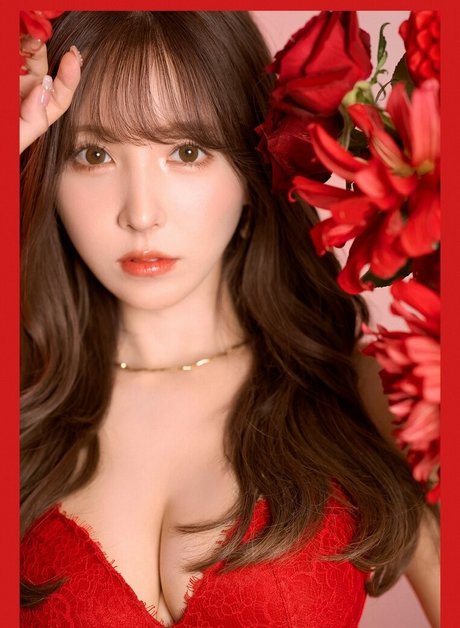 Foto di nudo di fuga di OnlyFans di Yua Mikami
