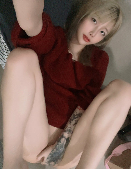 Foto di nudo di fuga di OnlyFans di Xgina