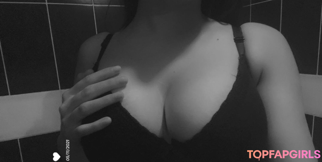 Foto di nudo di fuga di OnlyFans di Sorenza #1 Foto di nudo di fuga di OnlyFans di Sorenza #1