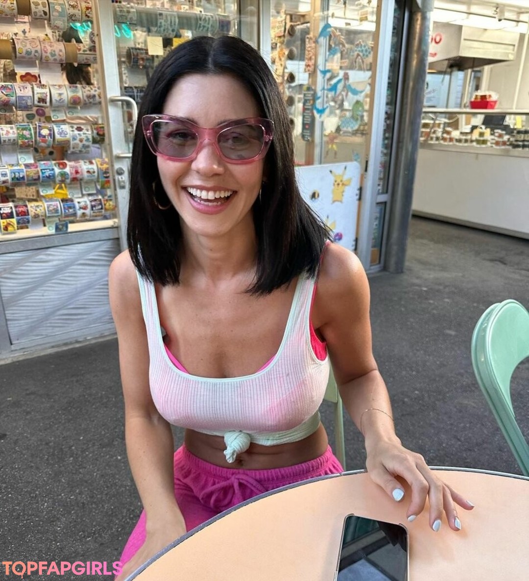 Foto di nudo di fuga di OnlyFans di Marina Diamandis #373 Foto di nudo di fuga di OnlyFans di Marina Diamandis #373