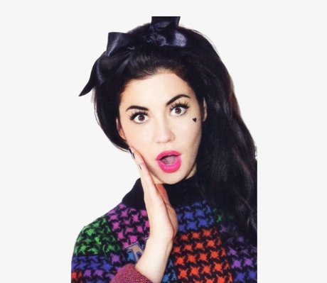 Foto di nudo di fuga di OnlyFans di Marina Diamandis
