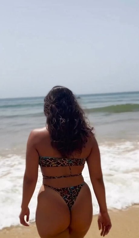 Foto di nudo di fuga di OnlyFans di Helena Santos