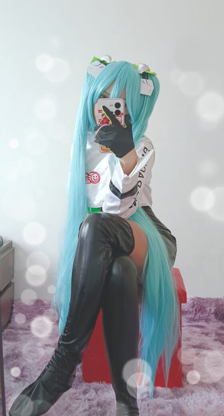 Foto di nudo di fuga di OnlyFans di Yuusachii