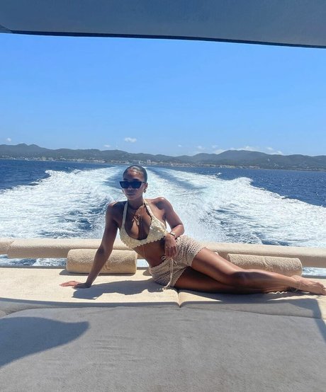 Foto di nudo di fuga di OnlyFans di Lori Harvey