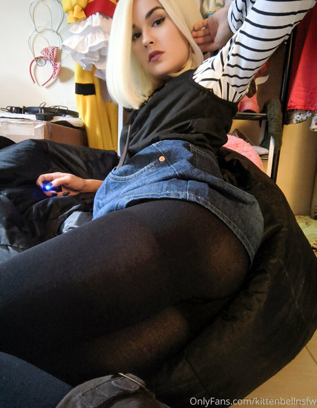 Foto di nudo di fuga di OnlyFans di Kittenbellnsfw