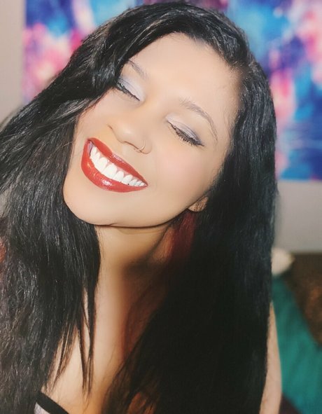Foto di nudo di fuga di OnlyFans di Itsaaliyahjadee