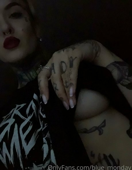 Foto di nudo di fuga di OnlyFans di Bluemonday