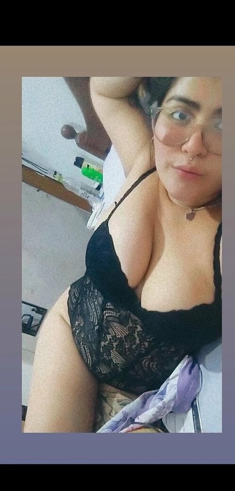 Foto di nudo di fuga di OnlyFans di Mistressdakotaf