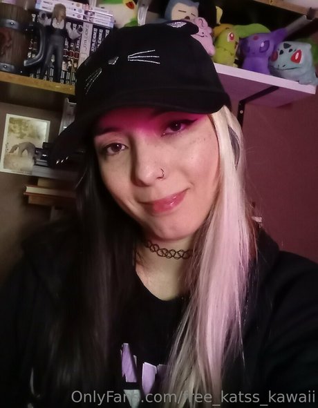 Foto di nudo di fuga di OnlyFans di Freekatsskawaii