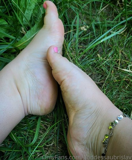 Goddessaubrislav
