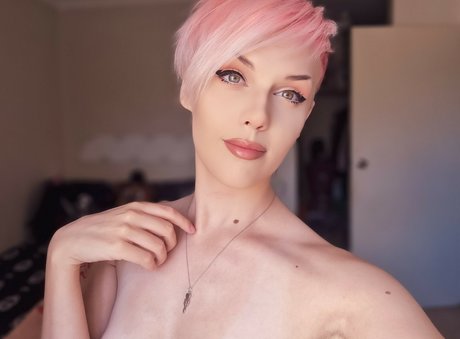 Foto di nudo di fuga di OnlyFans di Luckybonez