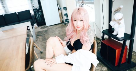 Foto di nudo di fuga di OnlyFans di Girlcrushtr