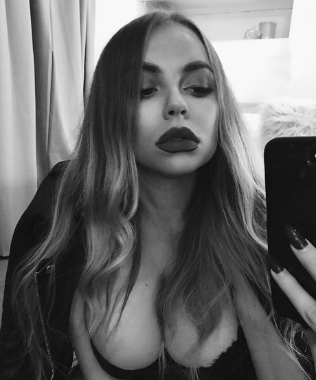 Foto di nudo di fuga di OnlyFans di Madison Mclachlan