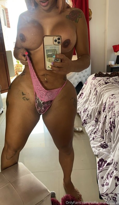 Foto di nudo di fuga di OnlyFans di Sofiamaldonado