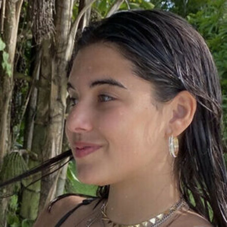 Foto di nudo di fuga di OnlyFans di Mia Valdes
