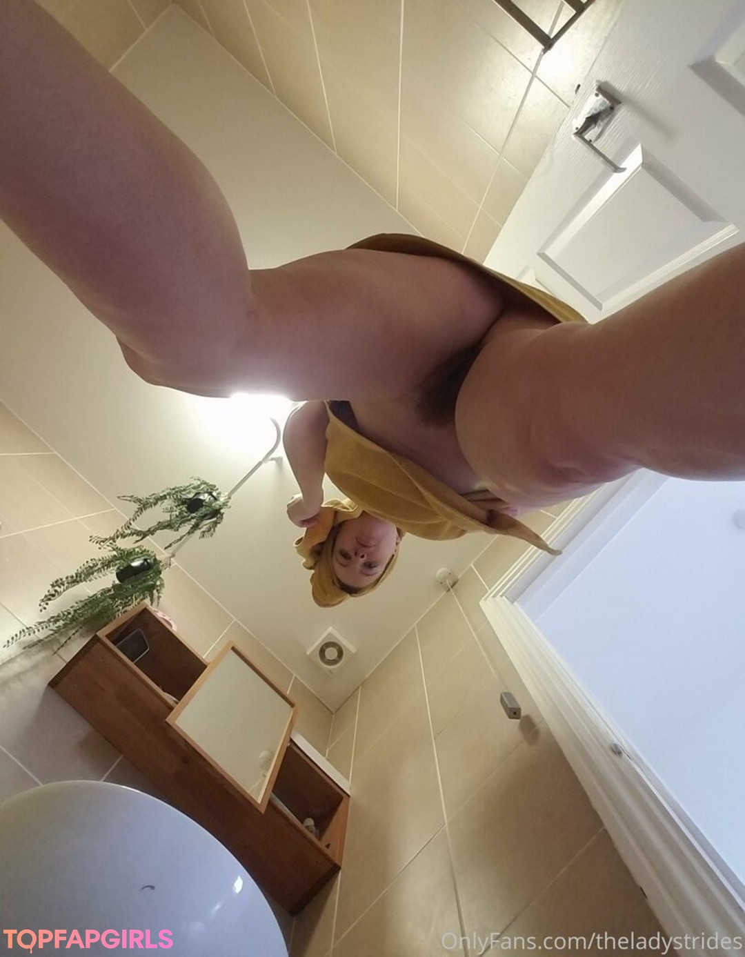 Foto di nudo di fuga di OnlyFans di Giantessgingerofficial #12 Foto di nudo di fuga di OnlyFans di Giantessgingerofficial #12