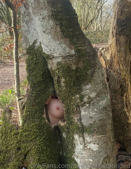 Foto di nudo di fuga di OnlyFans di Bakedwhilstbonded