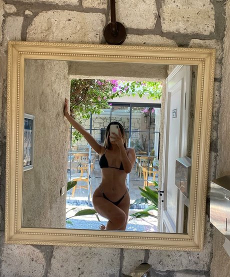 Foto di nudo di fuga di OnlyFans di Kardelen Toprak