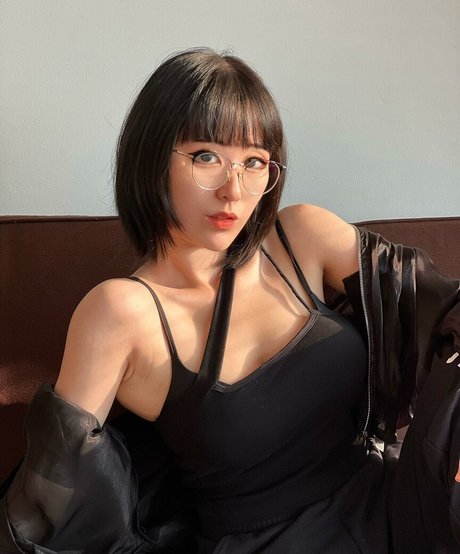 Foto di nudo di fuga di OnlyFans di Larissa Rochefort