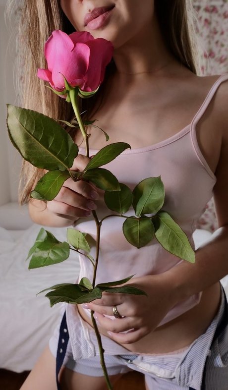 Foto di nudo di fuga di OnlyFans di Honeygirl