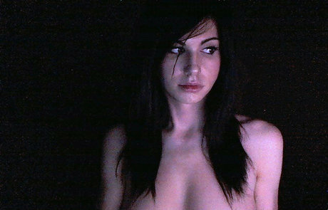 Foto di nudo di fuga di OnlyFans di Kalindra Chan