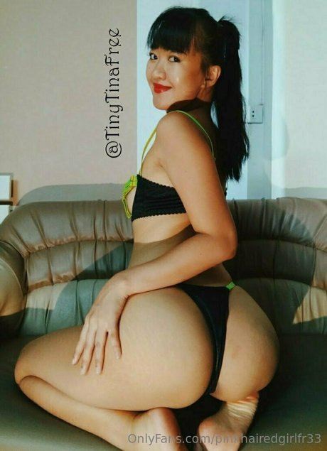 Pinkhairedgirlfr33