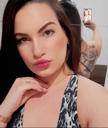 Foto di nudo di fuga di OnlyFans di Mulheres De Campinas