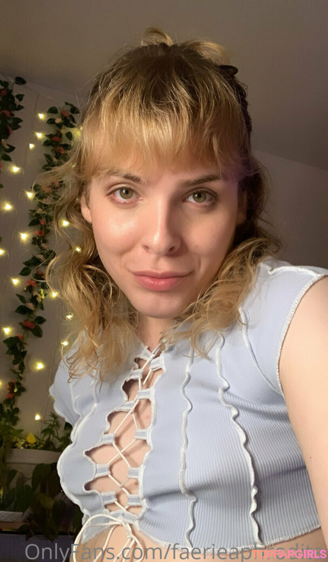 Foto di nudo di fuga di OnlyFans di Faerieaphrodite #15 Foto di nudo di fuga di OnlyFans di Faerieaphrodite #15