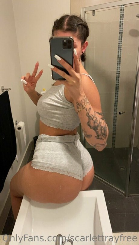 Foto di nudo di fuga di OnlyFans di Scarlettrayfree