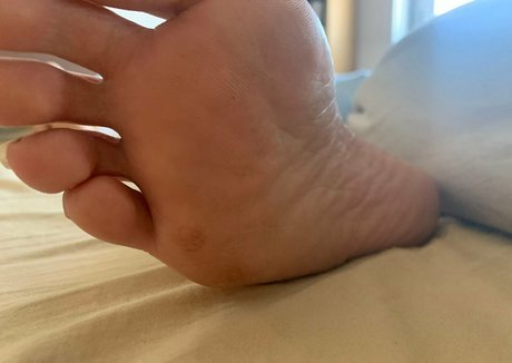 Trixiebee_dirtysocks