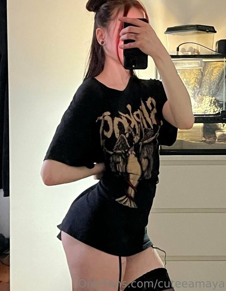 Foto di nudo di fuga di OnlyFans di Cuteeamaya