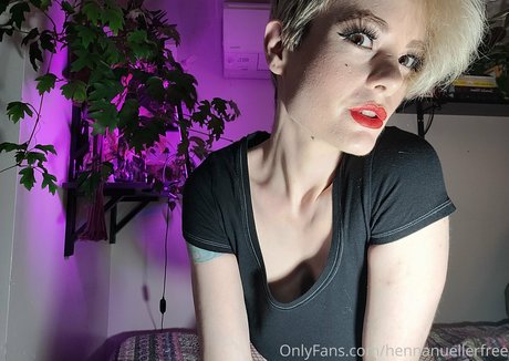 Foto di nudo di fuga di OnlyFans di Hennanuellerfree