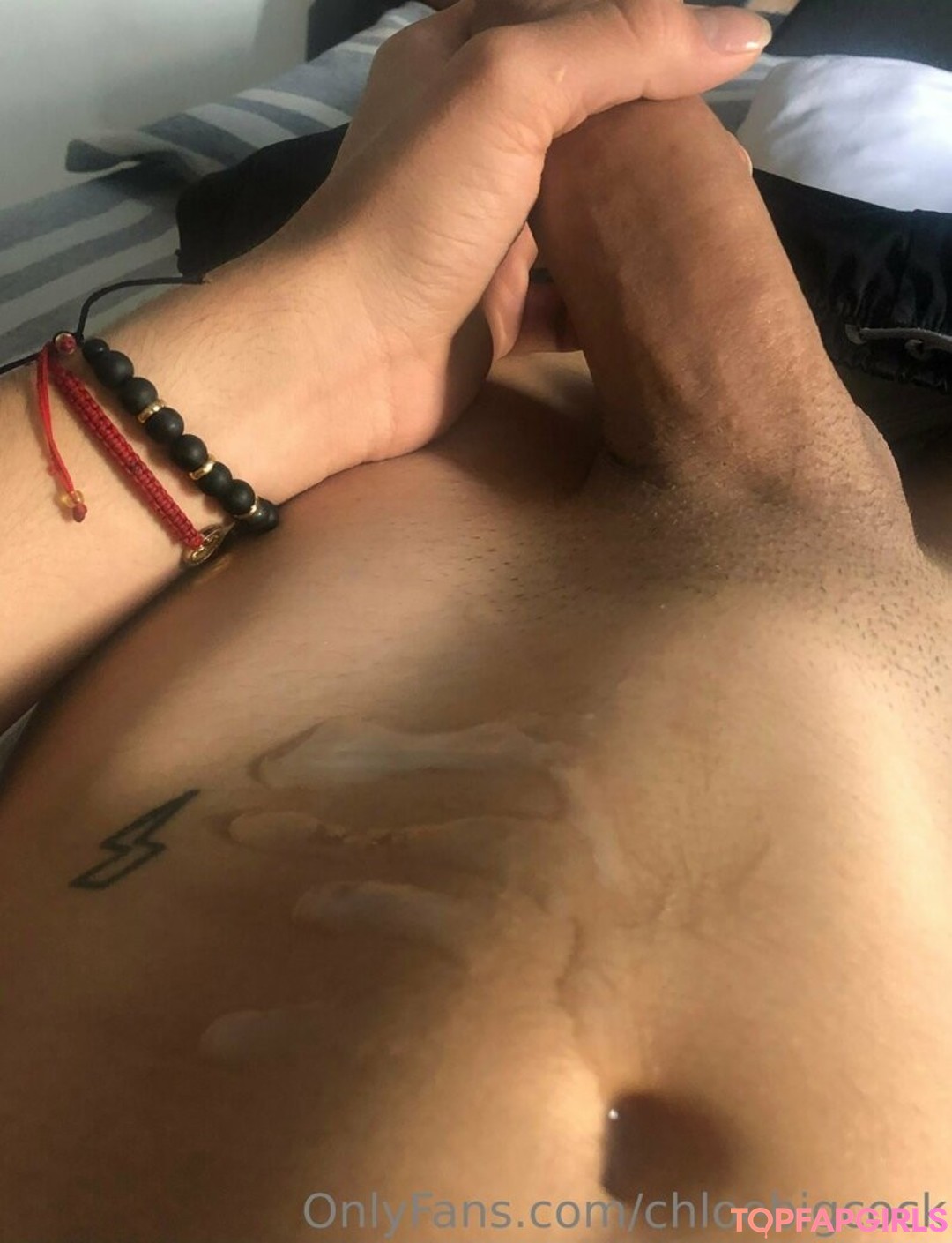 Foto di nudo di fuga di OnlyFans di Chloebigcock #16 Foto di nudo di fuga di OnlyFans di Chloebigcock #16