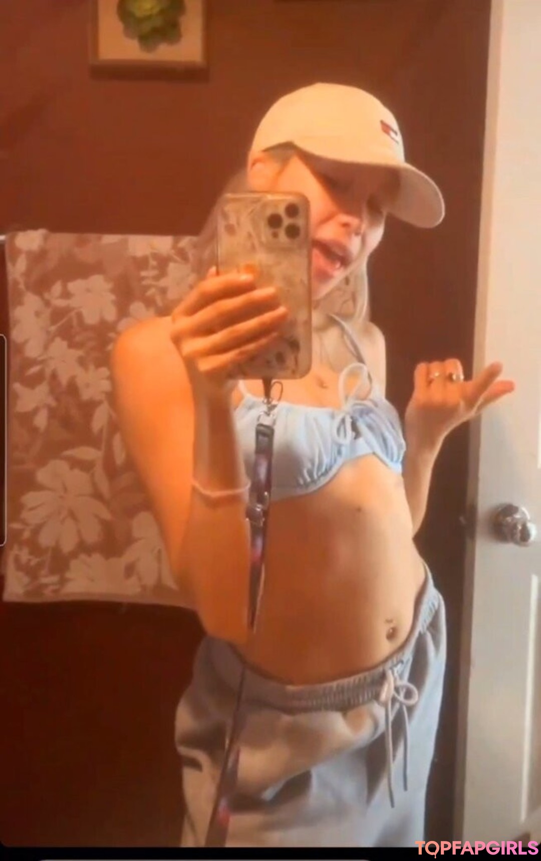 Foto di nudo di fuga di OnlyFans di Charisma Kain #208 Foto di nudo di fuga di OnlyFans di Charisma Kain #208