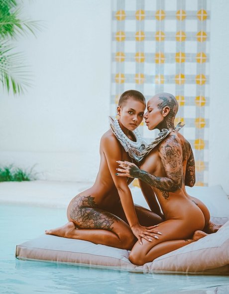 Foto di nudo di fuga di OnlyFans di Maria Kasta