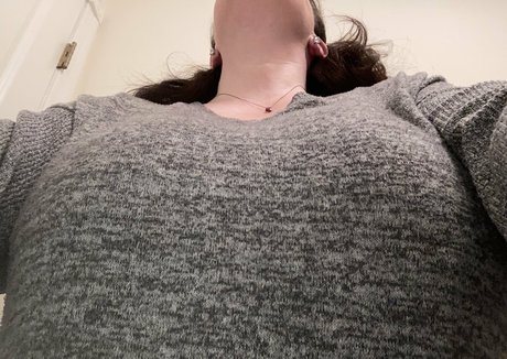 Foto di nudo di fuga di OnlyFans di Kaitlincfree