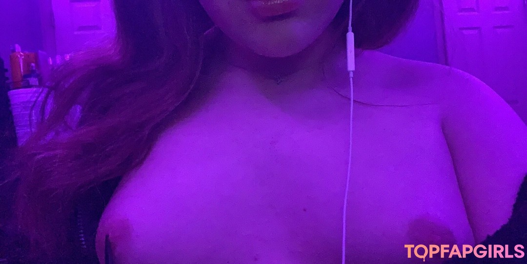Foto di nudo di fuga di OnlyFans di Nattiethebaddie #4 Foto di nudo di fuga di OnlyFans di Nattiethebaddie #4