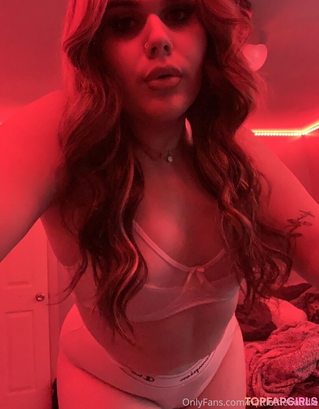 Foto di nudo di fuga di OnlyFans di Nattiethebaddie #45 Foto di nudo di fuga di OnlyFans di Nattiethebaddie #45