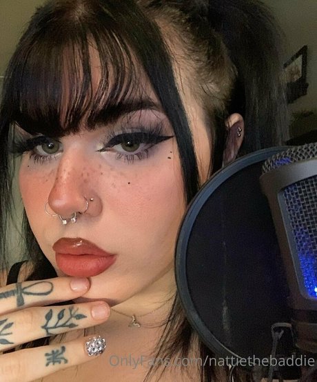 Foto di nudo di fuga di OnlyFans di Nattiethebaddie