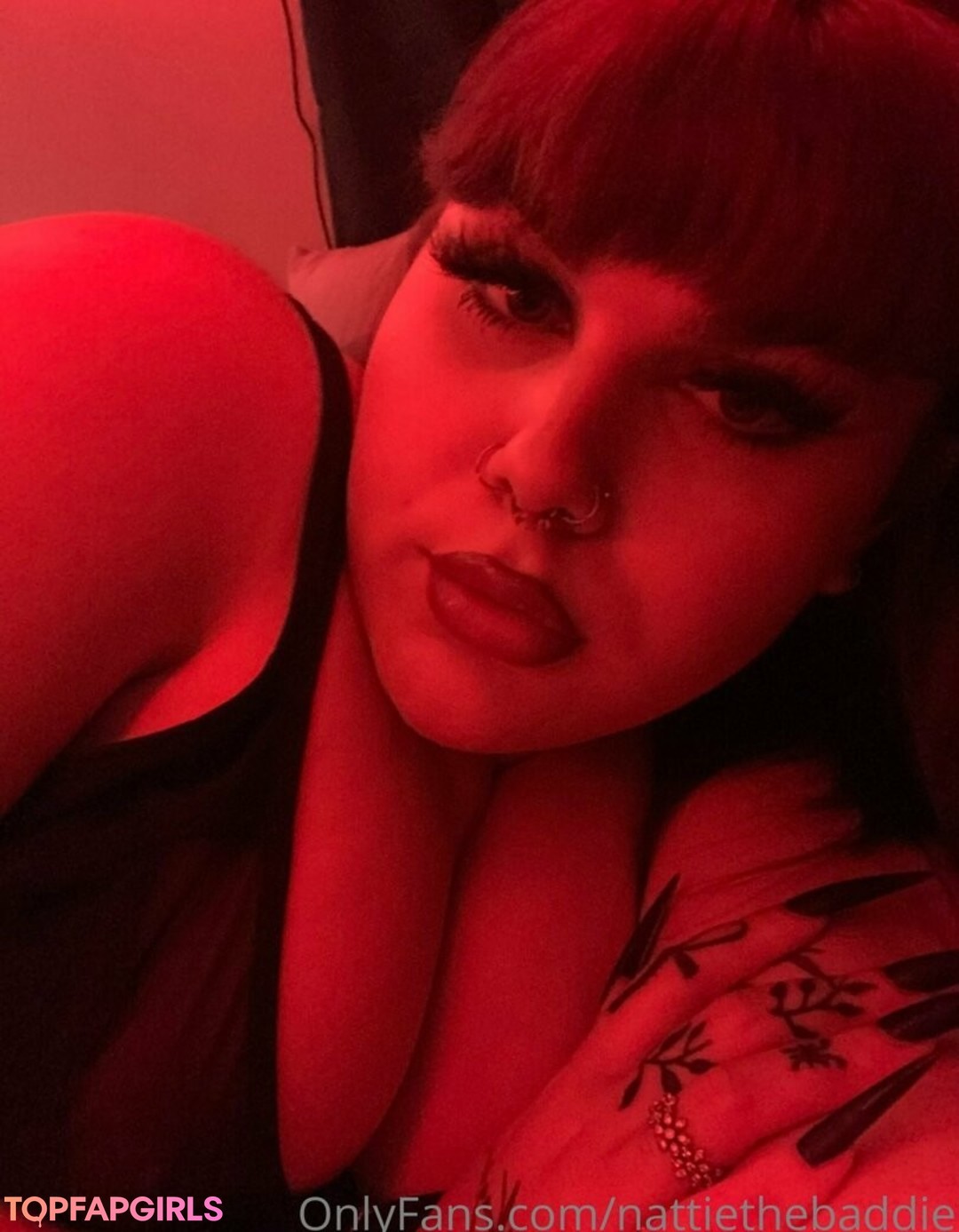 Foto di nudo di fuga di OnlyFans di Nattiethebaddie #86 Foto di nudo di fuga di OnlyFans di Nattiethebaddie #86