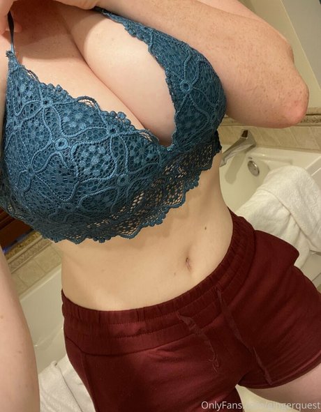 Foto di nudo di fuga di OnlyFans di Gingerquest
