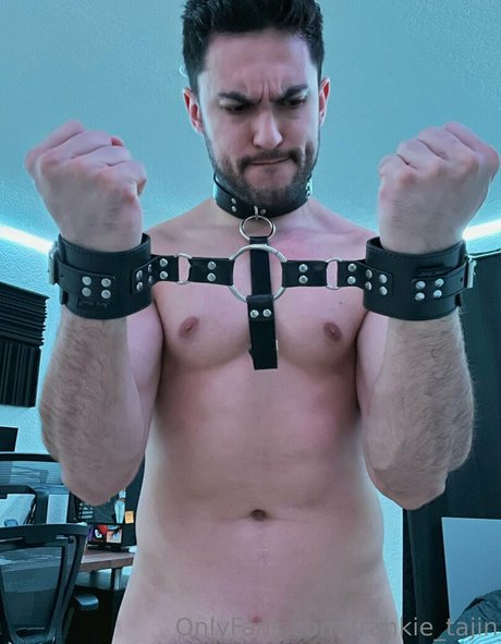 Foto di nudo di fuga di OnlyFans di Frankietajin