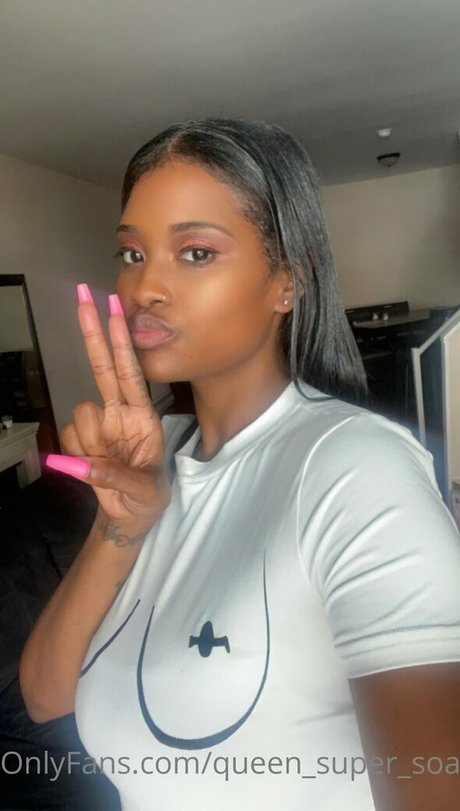 Queen_super_soaker